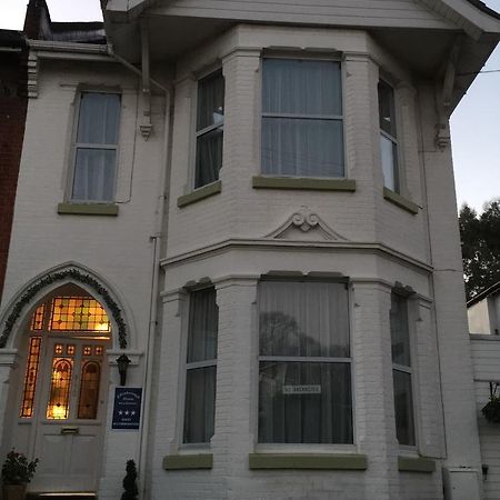 Bed and Breakfast Ellenborough House à Southampton Extérieur photo