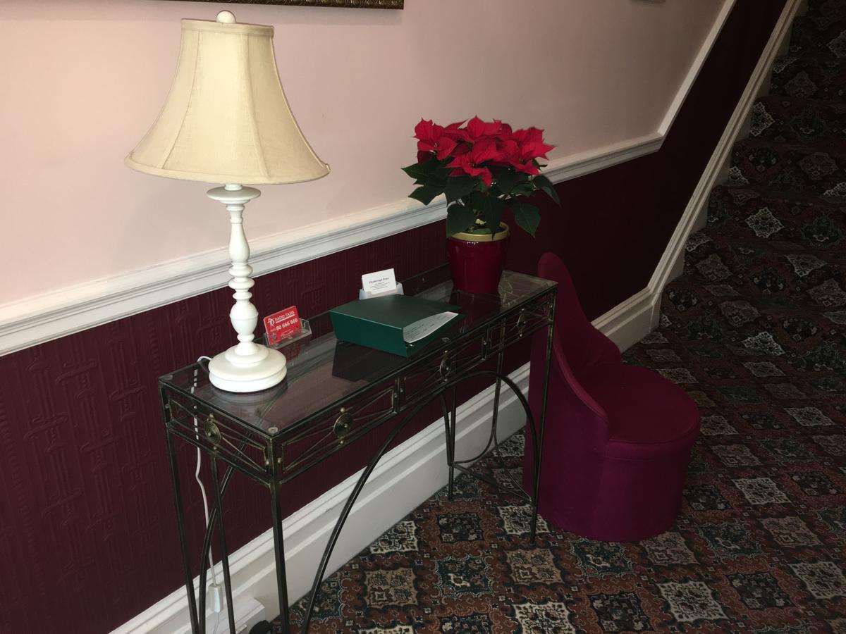 Bed and Breakfast Ellenborough House à Southampton Extérieur photo