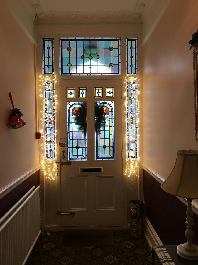 Bed and Breakfast Ellenborough House à Southampton Extérieur photo